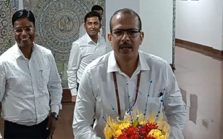 शिक्षा विभाग में मची हलचल : केके पाठक आ गए ड्यूटी पर