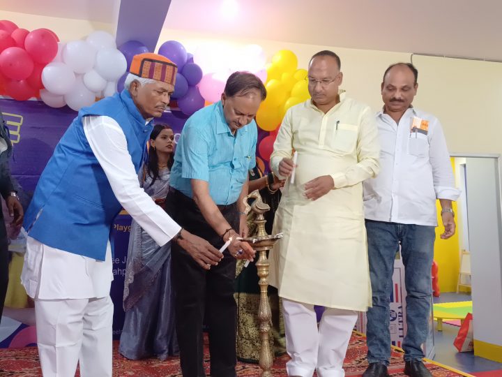 जगनपुरा, पटना में हुआ किड्‌जी प्री-स्कूल का शुभारंभ, जादूगरों ने अपनी कला दिखा बांधा शमा